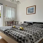 Mare Pensión 3*