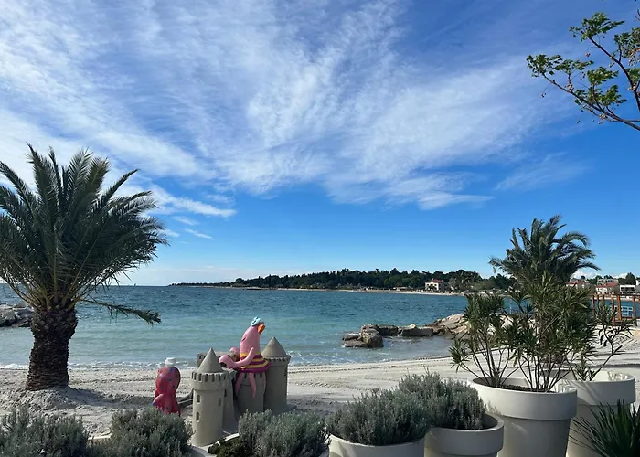 Πανσιόν Mare Πόρετς